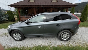 volvo xc60 2016 - imagine 2