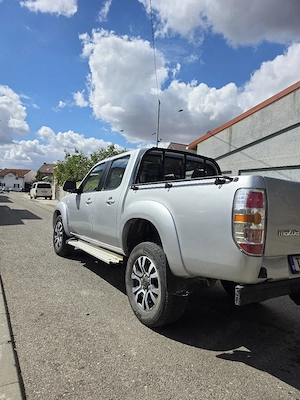 Mazda BT 50 4x4 an 2011 - imagine 2
