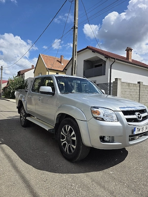 Mazda BT 50 4x4 an 2011 - imagine 3