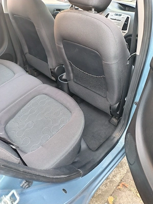 Hyundai i20  - imagine 9
