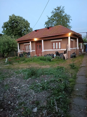 Vând casă Prunaru Teleorman. 45 km de București.