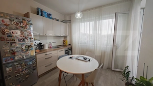 Apartament cu 2 camere,decomandat ,Prima Universitatii - imagine 2