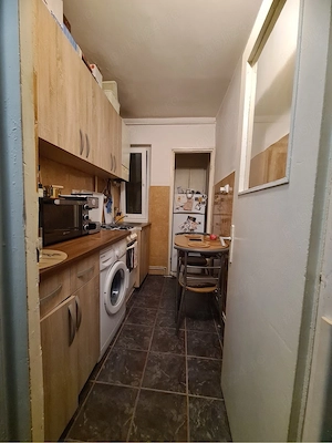 inchiriez  apartament 2 camere zona Vasile Aron Sibiu - imagine 4