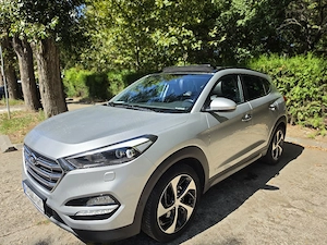 Hyundai Tucson 1.6 T-GDI Luxury - imagine 8