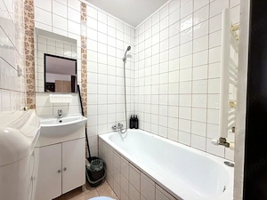 Apartament elegant, 1 camera, 26 mp utili - zona Lipovei - imagine 6