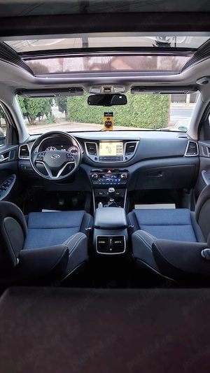 Hyundai Tucson 2.0  - imagine 10