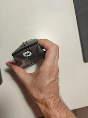 Mouse  Logitech MX Master 3s  Graphite for Mac   Bluetooth - imagine 4