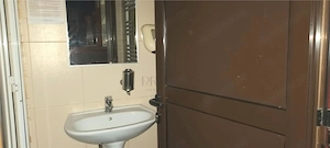 Spatiu comercial cu vitrina cu trafic intens - Complexul Studentesc - imagine 3