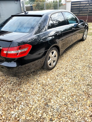 Mercedes-Benz E Class 220 CDI Elegance - imagine 6