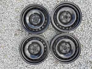 Set jante tabla VW Audi Skoda Seat pe 15