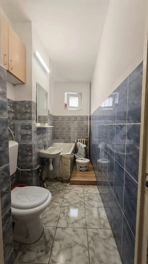Apartament cu 2 camere,semidecomandat,renovabil ,zona Calea Aradului - imagine 4