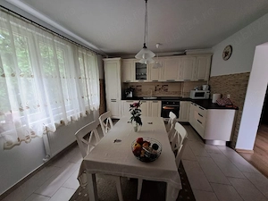 Inchirie Ap.3 Camere ,langa UMF , cartier Cornisa - imagine 3