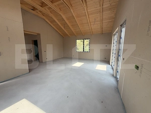 Casa 3 camere, teren de 800 mp, zona Fetindia - imagine 5