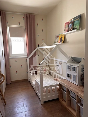 Apartament modern cu 3 camere,pod amenajat,2 locuri parcare,Dumbravita - imagine 9