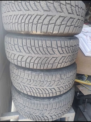 Jante Aliaj Originale Mercedes E-Class R16 + Anvelope Iarnă( Doublestar Winterking, 205/55 R16 2024 - imagine 4