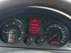 Vw Passat B6 2.0 TDI  - imagine 10