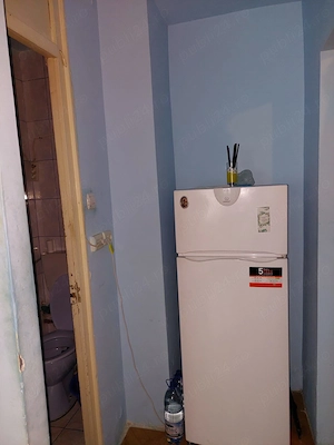 Vand garsoniera confort 1, decomandata, et 1 10 - imagine 5