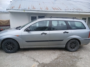 Vând Ford Focus din 2003  - imagine 3