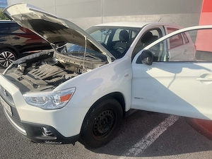 Vând Mitsubishi Asx 1.8 4x4 an 2011  - imagine 2