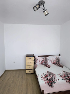 Vand apartament 3 camere - imagine 7