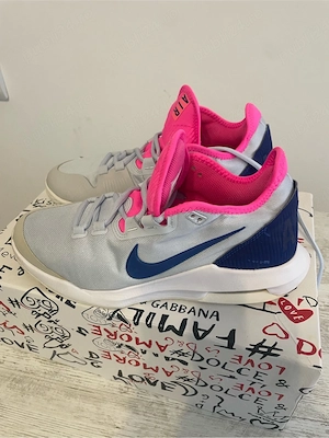 incaltaminte sport Nike dama marimea 39