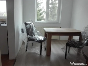 Ofer chirie in apartament