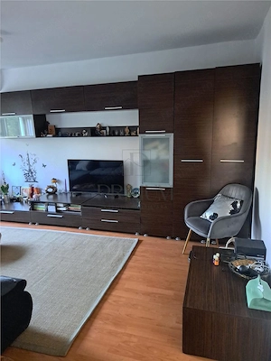 LIPOVEI - 3 CAM | 2 BAI | 2 BALCOANE | RENOVAT | DECOMANDAT | - imagine 14