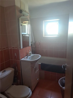 LIPOVEI - 3 CAM | 2 BAI | 2 BALCOANE | RENOVAT | DECOMANDAT | - imagine 8