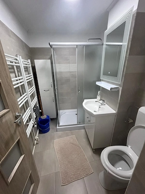 Apartament 2 camere, renovat recent   zonă centrală Alexandria - imagine 9