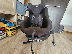 Scaun auto Rotativ 360 Graco Turn2Me Black, 0-18 kg, Negru
