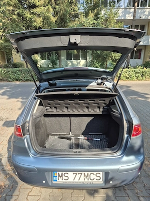 Seat Ibiza 2006, 1.4 benzina, 120.000 km - imagine 7