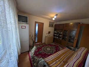De vanzare apartament 2 camere semidecomandat, parter, mobilat si utilat