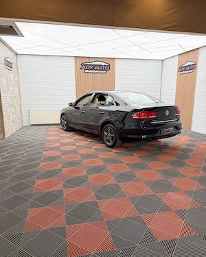VW PASSAT 2,0 TDI Berlin . Rate fixe , Garantie 12 luni . Buy-Back . Test-Drive .  - imagine 3