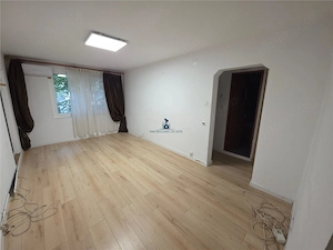 Apartament 4 camere Semidecomandat Piata Sudului RENOVAT - imagine 5