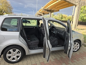 Vand touran  benzina  - imagine 4