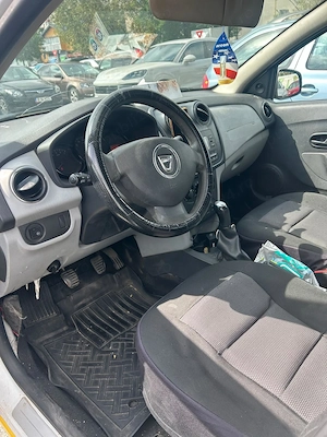 Vand logan 2013,motor 1.2,gpl,1450 euro - imagine 4