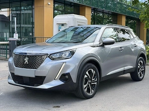 peugeot 2008 An 2020 doar 50000 km ca nou  - imagine 5