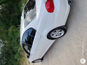 Vând BMW e90 318d n47n d20c LCI  An:2010 - imagine 3