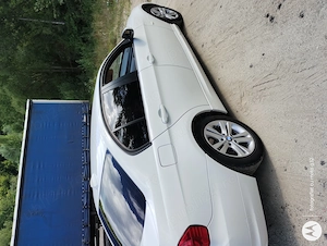 Vând BMW e90 318d n47n d20c LCI  An:2010 - imagine 4
