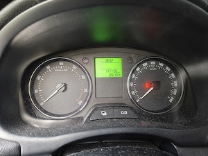 Skoda FABIA 1.2 TSI 2011 - imagine 8
