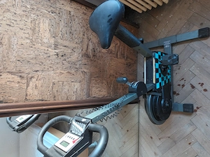 Vând bicicleta fitness