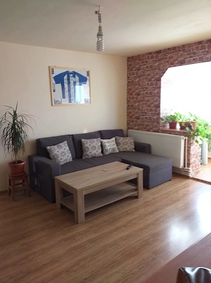 Se oferă spre închiriere apartament confortabil,curat,cu absolut toate dotările necesare.