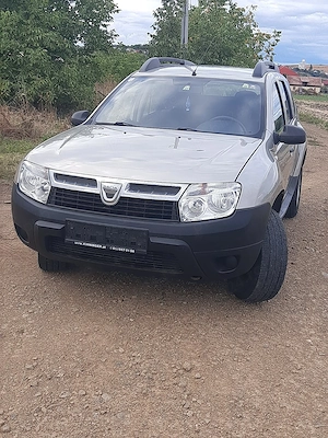 vand dacia duster