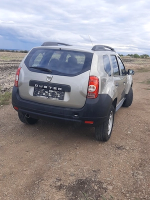 vand dacia duster - imagine 5