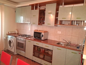 Apartamentul se vinde mobilat si utilat. - imagine 2