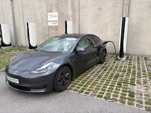 Tesla M3,2021,96388km,dual motor,pompa de caldura - imagine 5