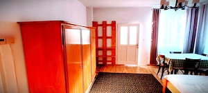 Apartament cu intrare separata, parter, curte si parcare - imagine 5