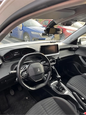 Peugeot 2008 1.5 BlueHDi - imagine 5