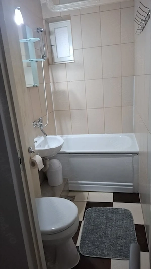 Inchiriez apartament 2 camere str Oituz , lingă liceul Economic. - imagine 7