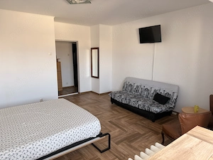 Închiriez ap cu o  cameră,în Alexandru cel Bun - imagine 5